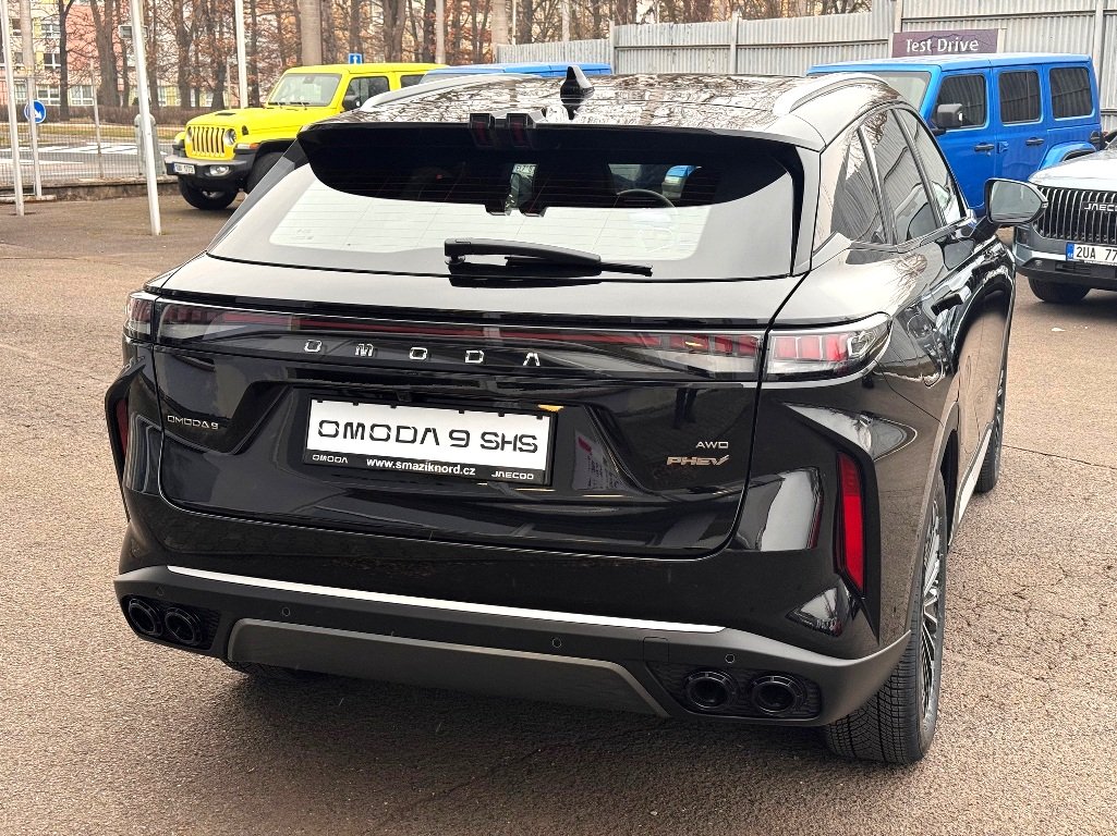 Vozidlo OMODA 9 SHS